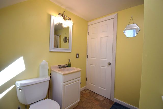 9 Ann Hannagan Lane, Kingston, NH 03848