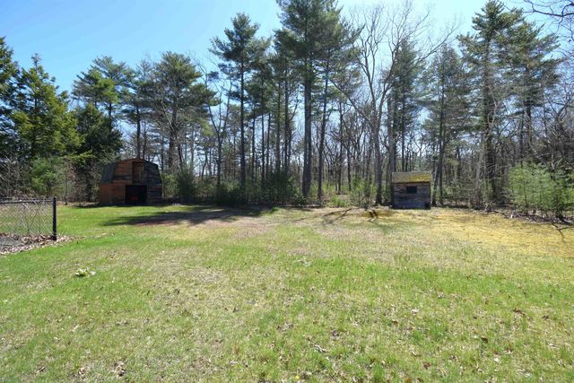 9 Ann Hannagan Lane, Kingston, NH 03848