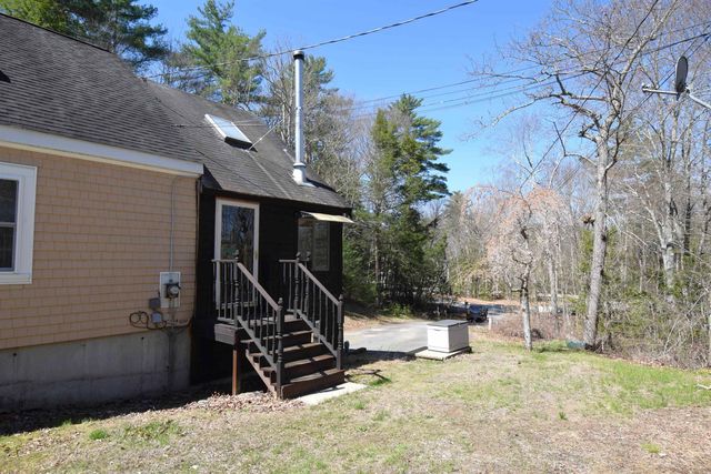 9 Ann Hannagan Lane, Kingston, NH 03848