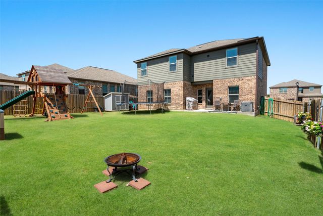 313 Wandering Stream Way, Princeton, TX 75407