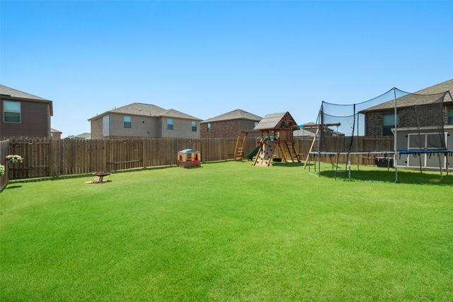 313 Wandering Stream Way, Princeton, TX 75407