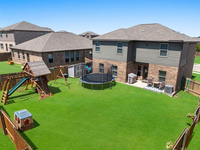 313 Wandering Stream Way, Princeton, TX 75407