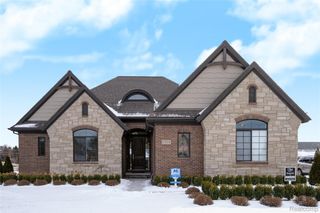 56211 Stone Falcon Drive, Shelby Charter Township, MI 48315