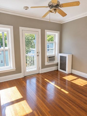 6 Radcliffe Rd. 5, Boston, MA 02134