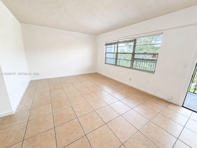 1301 SW 135th Ter 406J, Pembroke Pines, FL 33027