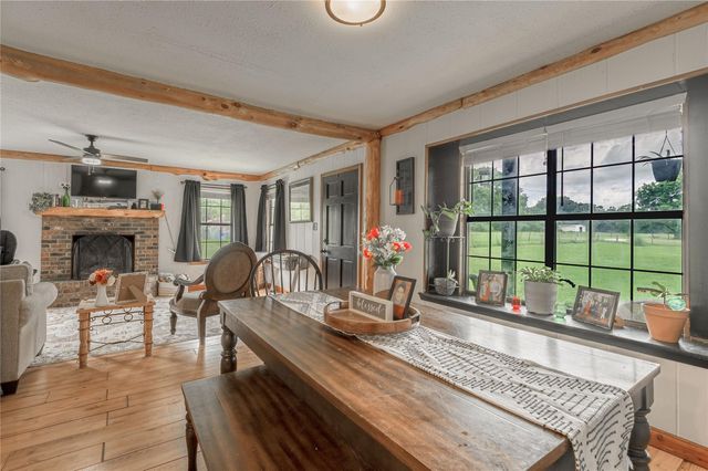 1205 W Houston Avenue, Crockett, TX 75835