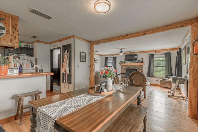 1205 W Houston Avenue, Crockett, TX 75835