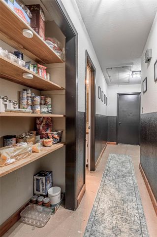 1205 W Houston Avenue, Crockett, TX 75835