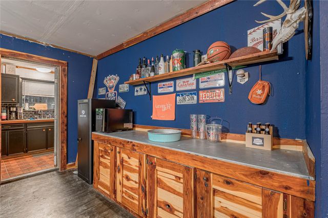 1205 W Houston Avenue, Crockett, TX 75835