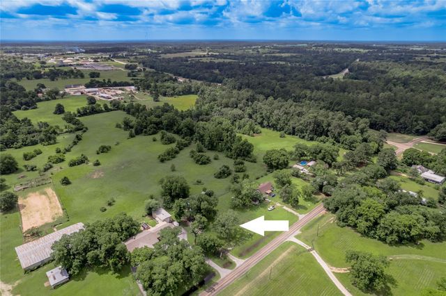 1205 W Houston Avenue, Crockett, TX 75835