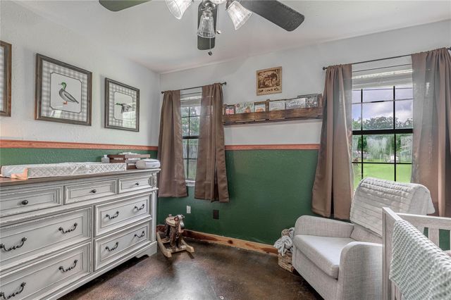 1205 W Houston Avenue, Crockett, TX 75835