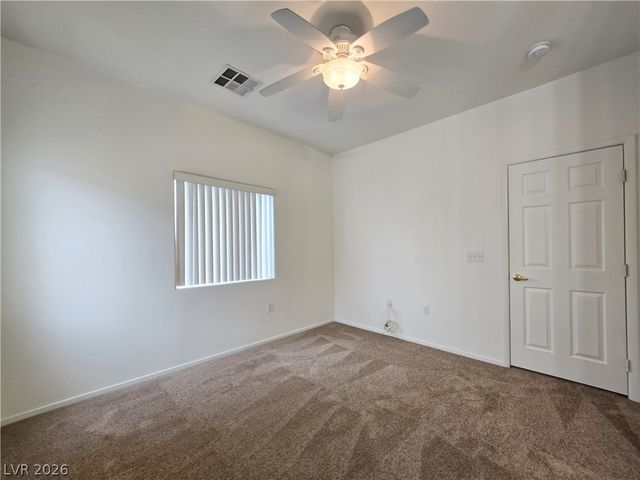 6320 Desert Leaf Street 201, North Las Vegas, NV 89081