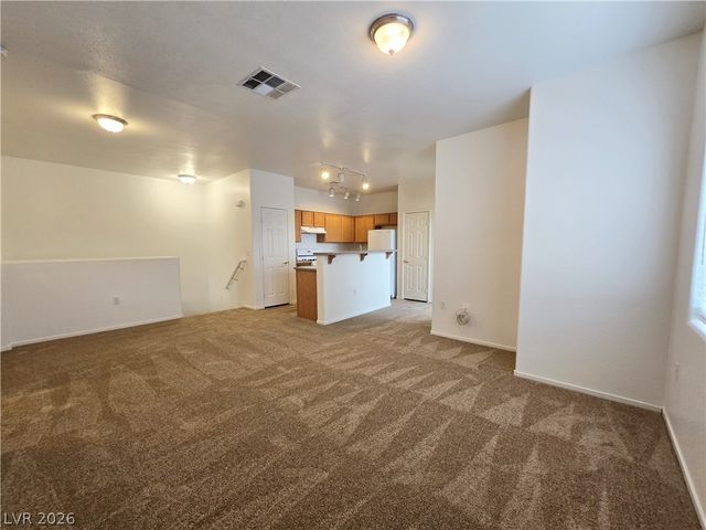6320 Desert Leaf Street 201, North Las Vegas, NV 89081