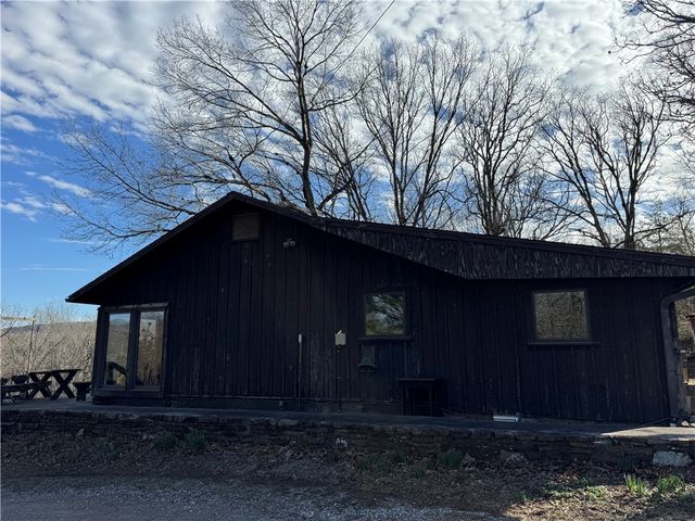 15451 Winn Creek Road, West Fork, AR 72774