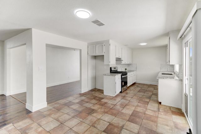 124 Fargo Way, Folsom, CA 95630