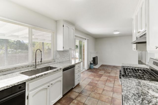 124 Fargo Way, Folsom, CA 95630