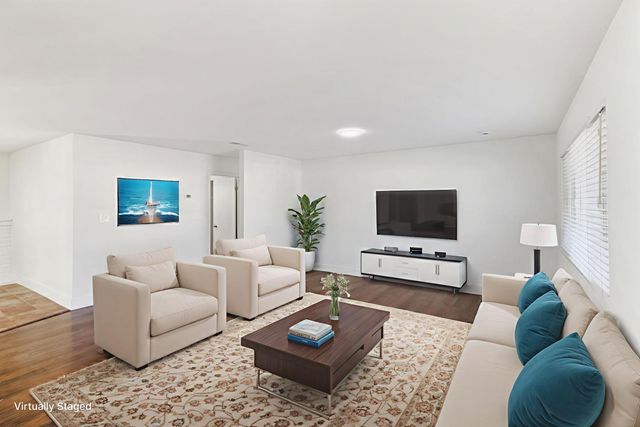 124 Fargo Way, Folsom, CA 95630