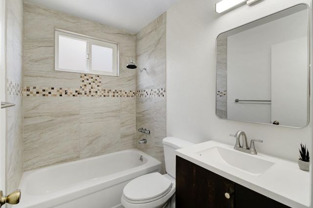 124 Fargo Way, Folsom, CA 95630