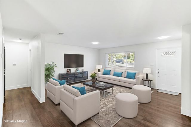 124 Fargo Way, Folsom, CA 95630