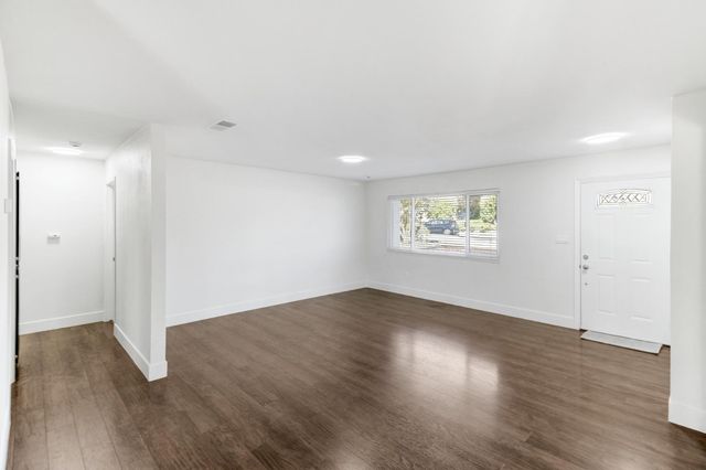 124 Fargo Way, Folsom, CA 95630