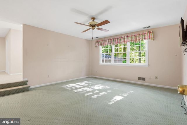 7305 MASTERS DR, Potomac, MD 20854