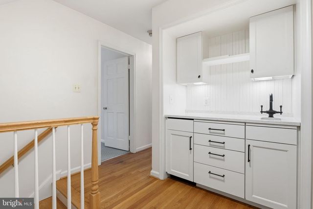 7305 MASTERS DR, Potomac, MD 20854