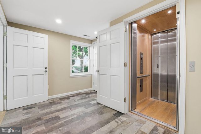 7305 MASTERS DR, Potomac, MD 20854