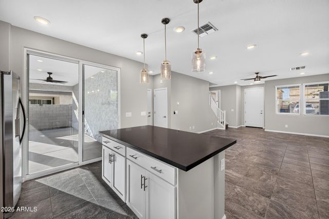 1835 W 21ST Avenue, Apache Junction, AZ 85120