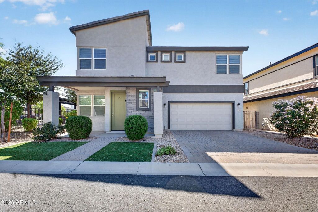 1835 W 21ST Avenue, Apache Junction, AZ 85120