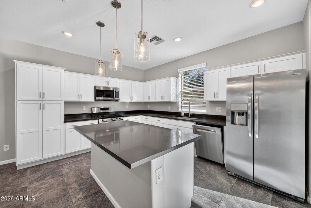 1835 W 21ST Avenue, Apache Junction, AZ 85120 — photo 4