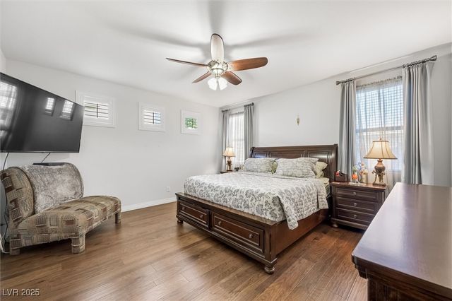 7498 Desert Wildflower Street, Las Vegas, NV 89123