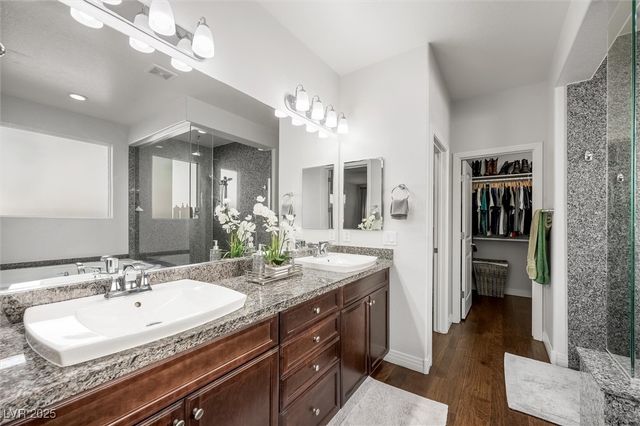 7498 Desert Wildflower Street, Las Vegas, NV 89123