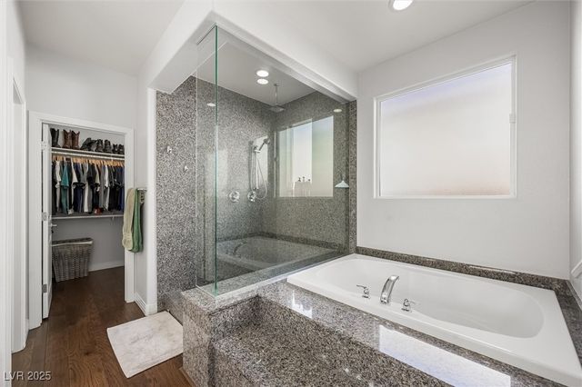 7498 Desert Wildflower Street, Las Vegas, NV 89123