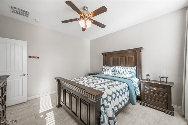 7498 Desert Wildflower Street, Las Vegas, NV 89123