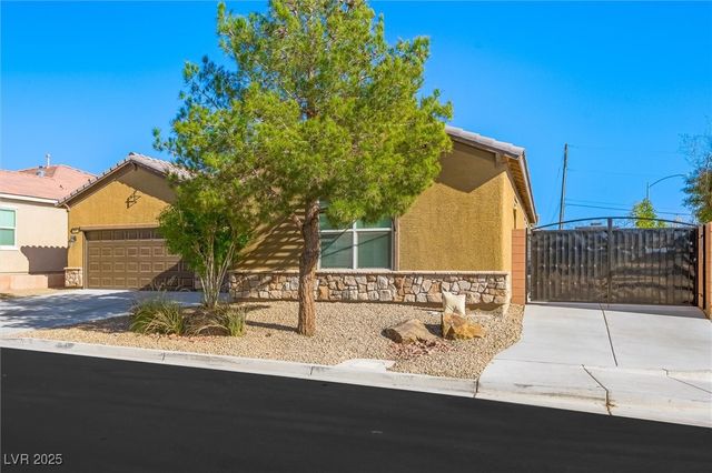 7498 Desert Wildflower Street, Las Vegas, NV 89123