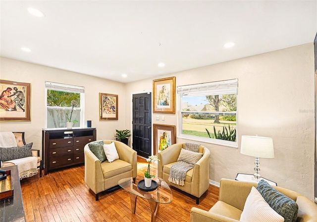 4600 30TH AVENUE N, St Petersburg, FL 33713