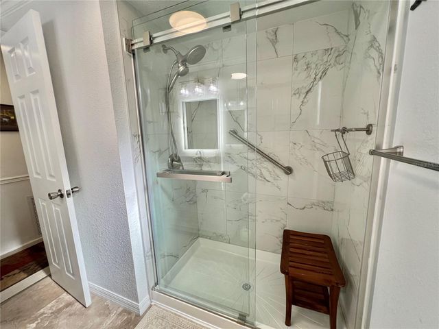 136 ASPEN CIRCLE, Leesburg, FL 34748