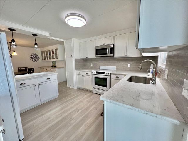 136 ASPEN CIRCLE, Leesburg, FL 34748