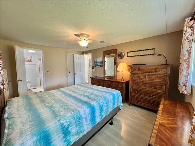 136 ASPEN CIRCLE, Leesburg, FL 34748