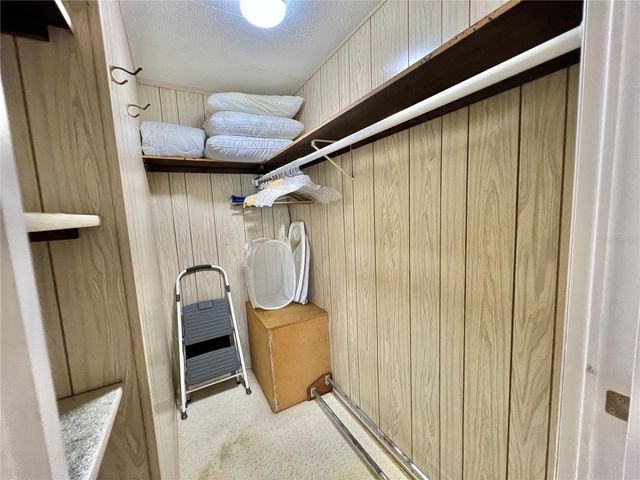 136 ASPEN CIRCLE, Leesburg, FL 34748