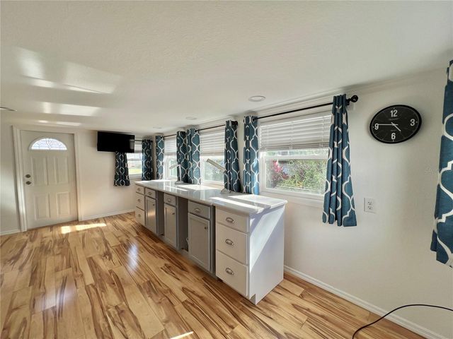 136 ASPEN CIRCLE, Leesburg, FL 34748