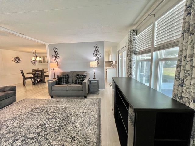 136 ASPEN CIRCLE, Leesburg, FL 34748