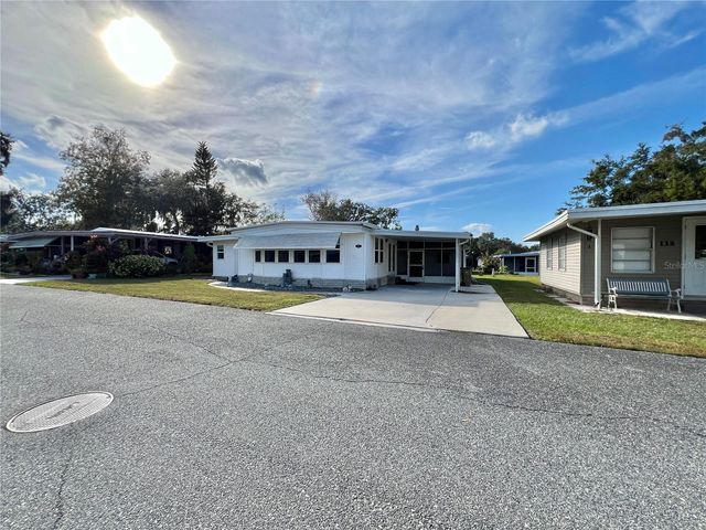 136 ASPEN CIRCLE, Leesburg, FL 34748