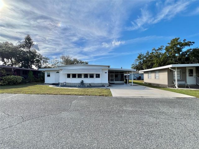 136 ASPEN CIRCLE, Leesburg, FL 34748