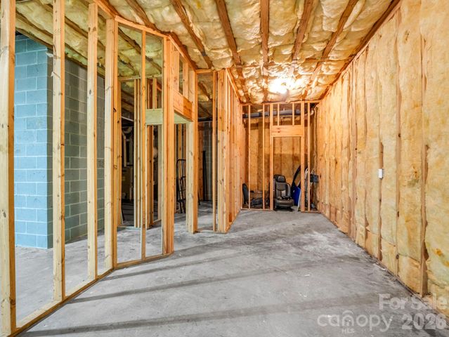 366 Summer Haven Road, Swannanoa, NC 28778
