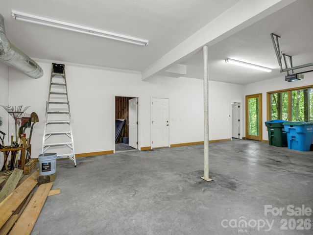 366 Summer Haven Road, Swannanoa, NC 28778