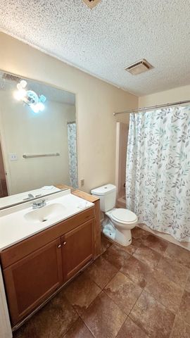 2215 Gontier Drive, Bay City, TX 77414