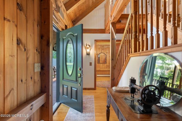 16 Dunhill Road, Jackson, NJ 08527