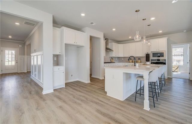 515 Dulles Drive, Mcdonough, GA 30253