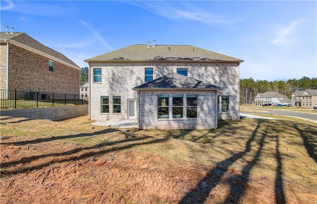 515 Dulles Drive, Mcdonough, GA 30253
